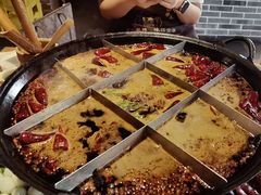 -白乐天毛肚火锅馆(南滨路店)