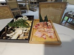 -花菇朵 ll 野生菌火锅·精品云南菜(后沙峪店)