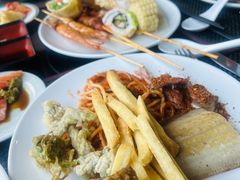 -怡豪大饭店·49楼旋转自助餐厅