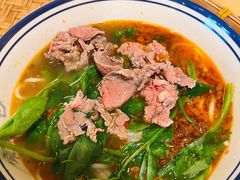 -窄巷口生烫牛肉米线(客村店)