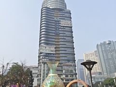 -观音桥步行街