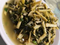 -天乐农家鱼头王(天目湖店)