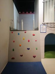 -塔塔王国·主题儿童游乐园(奥城商业广场店)