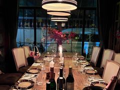 -SISTERS BAR RESTAURANT川意酒馆(嘉善老市H楼店)
