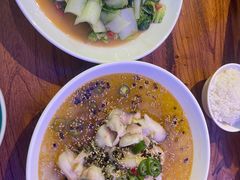 -巴特餐饮6加1音乐餐吧·新疆菜