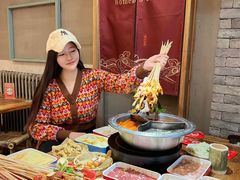 -钢管厂五区小郡肝串串香火锅(人民广场店)