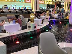 -碧中海汤泉汗蒸酒店