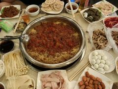 -朱氏胖子烂火锅(洪崖洞店)