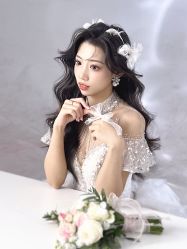 点击看大图 -挪娅婚纱摄影皇家会所