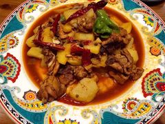 新疆沙湾大盘鸡-巴依老爷新疆美食(常营店)