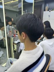 -藤野造型烫发染发