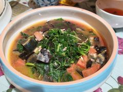 -南京金牛湖巨碗鱼头