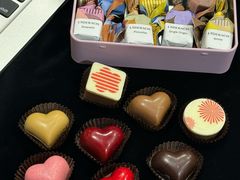 -Laderach 莱德拉(上海环贸iapm店)