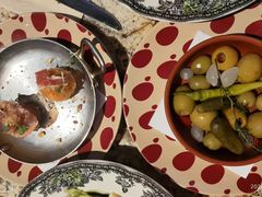 -BROWNSTONE布朗石西班牙餐厅(富城店)