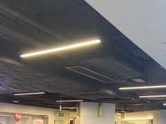 -超鹿运动(达信大厦店)