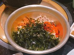 手抓金枪鱼虾籽饭-猪啊牛呀羊啊铜盘烤肉(正大广场店)