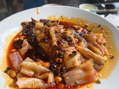 -龙大哥辣子鸡新概念餐厅(美的林城店)