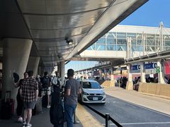 -蒙特利尔皮埃尔·埃利奥特·特鲁多国际机场