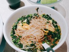 -鸽子侯·家宴·平价海鲜(绿地店)