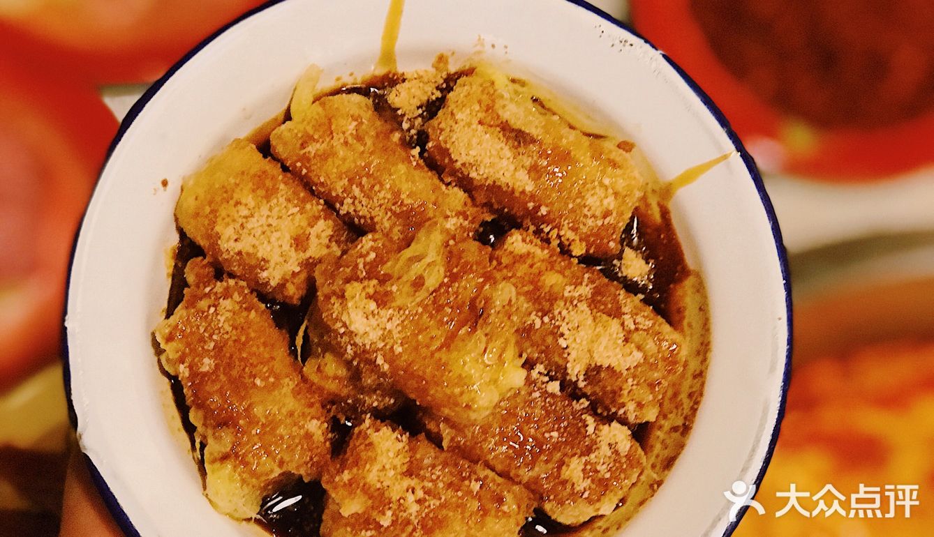 拥有成都红的陈艳红 今夏红遍成都