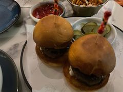 鹅肝牛肉小汉堡-酒池星座(深圳湾后海汇店)