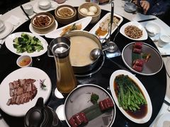 -煲王粤菜餐厅(中侨中心店)