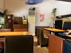 -许榴香西餐厅(台东步行街店)