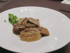 -香山湖家家宴(中山陵店)