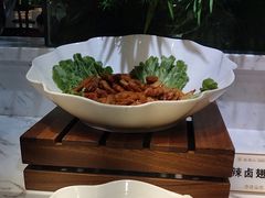 -金滏山烤肉·海鲜·火锅自助餐厅(襄阳万达店)