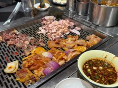 -黑妹冕宁火盆烧烤(西昌店)