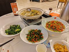 -饭怕鱼·黄焖鲟龙鱼(湖大店)