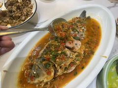 河鲜酱过水大鲫鱼-家宴滇食记·云南家常菜