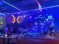 -Famous肥猫墨西哥音乐餐吧(五棵松华熙LIVE店)