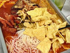 -在巷子里的烤肉店·螺蛳粉烤鱼·牛蛙(和美城店)