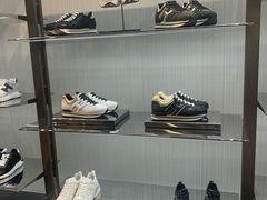 -HOGAN(久光百货店)