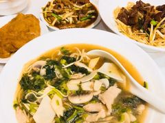 -二扁私房面馆(崂山路店)