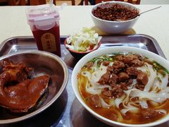 湖南粉-李兰英湖南面馆(护国路店)