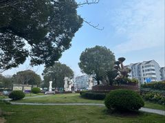 -新白鹿餐厅(爱琴海购物中心店)