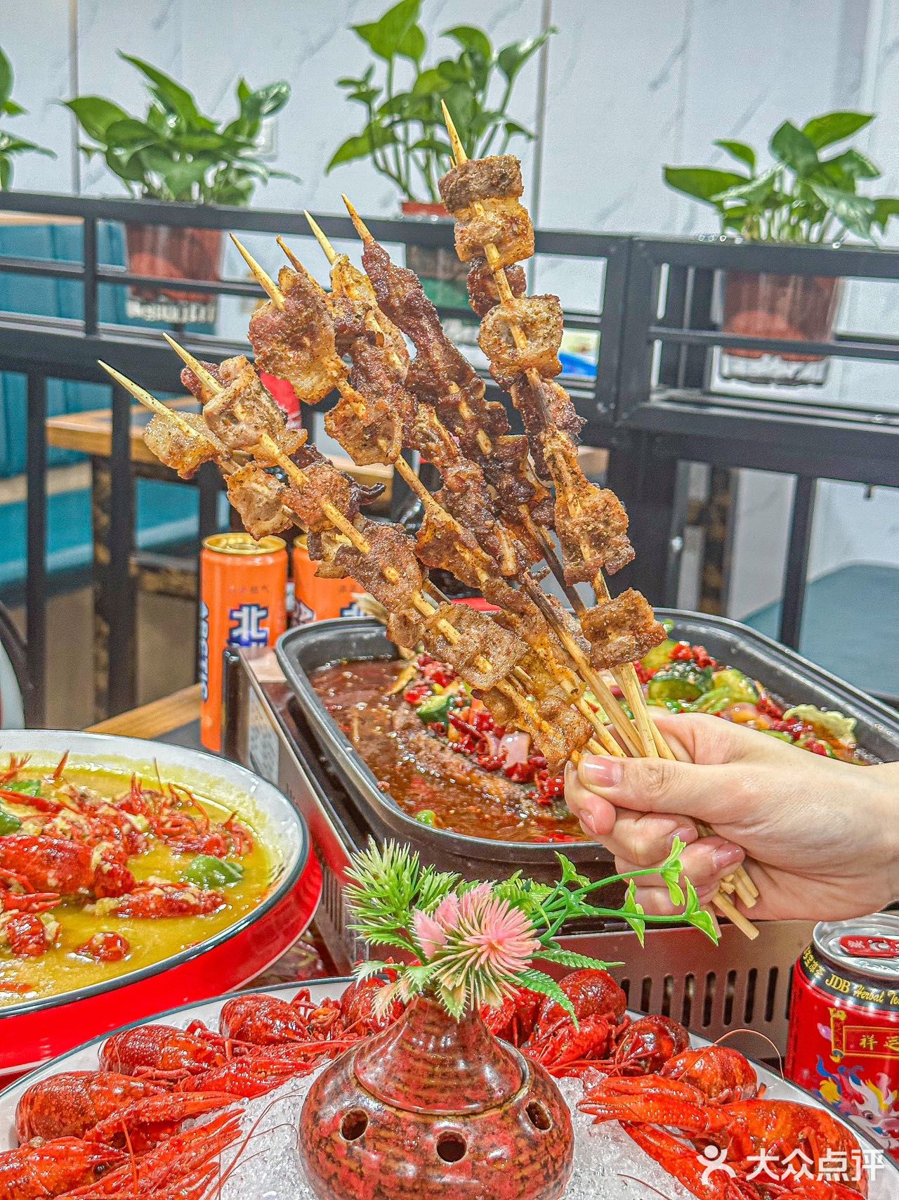 🔥段氏龙虾·大连路店夜宵新宠，美味不容错过！🦞