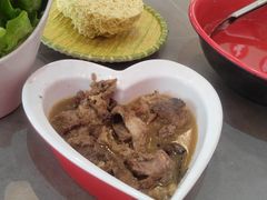 -官塘陈记鱼生·潮汕砂锅粥·牛肉火锅(潮枫路总店)