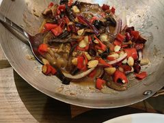 -黄泥岗·地道湖北菜(奥特莱斯店)