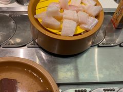 -龍歌自助小火锅(市南金茂湾店)