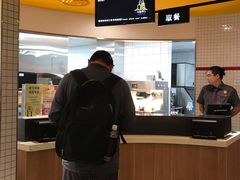 -麦当劳(顾村公园店)
