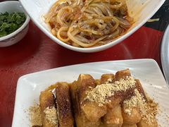 -南渝食府.墨脱石锅松茸鸡