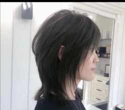 -变画·发型STUDIO