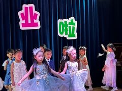 -上海闵行区阶梯吉美幼儿园