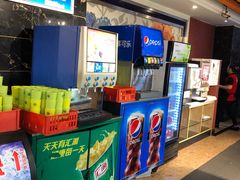 -爱客得牛排海鲜烤肉·火锅自助(春熙路黑金好店)