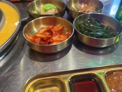 -釜山火炉·海鲜烤肉(紫藤路店)