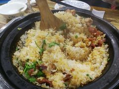 腊味排骨煲仔饭-大岗仙庙烧鸡(海南总店)
