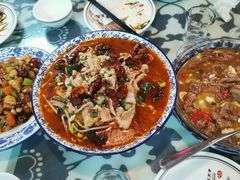 -何哥鲜鱼餐厅(龙湖花园店)